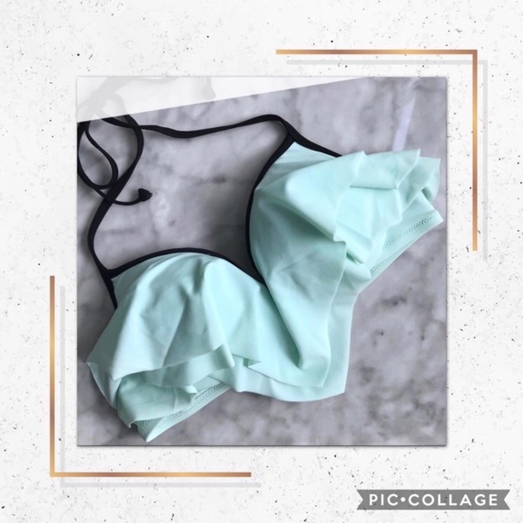 ✨ PINK VICTORIA SECRET MINT RUFFLE BIKINI TOP ✨ - Picture 1 of 3